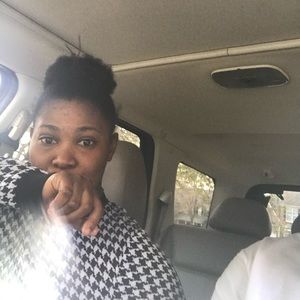 Meet your Posher, Manix